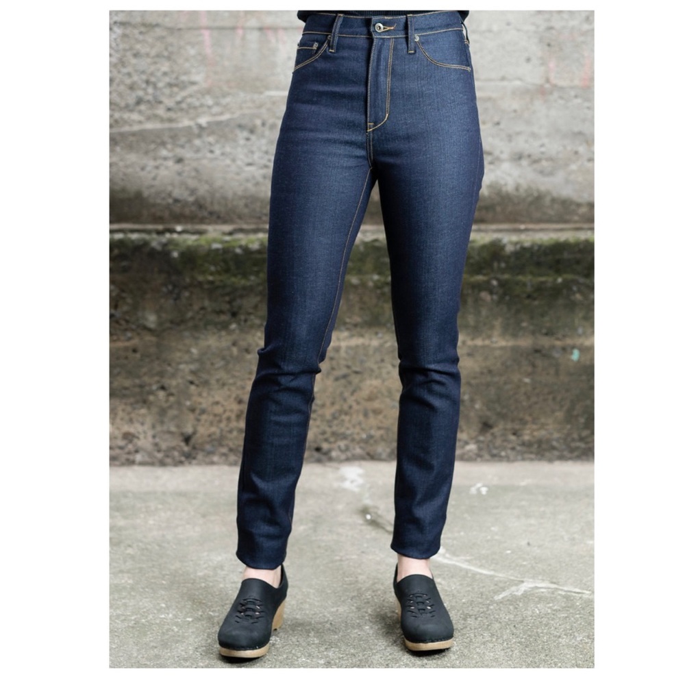 Nwot Raleigh Denim Haywood high waist jeans 28